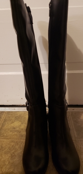 Boots - Picture 2 of 3